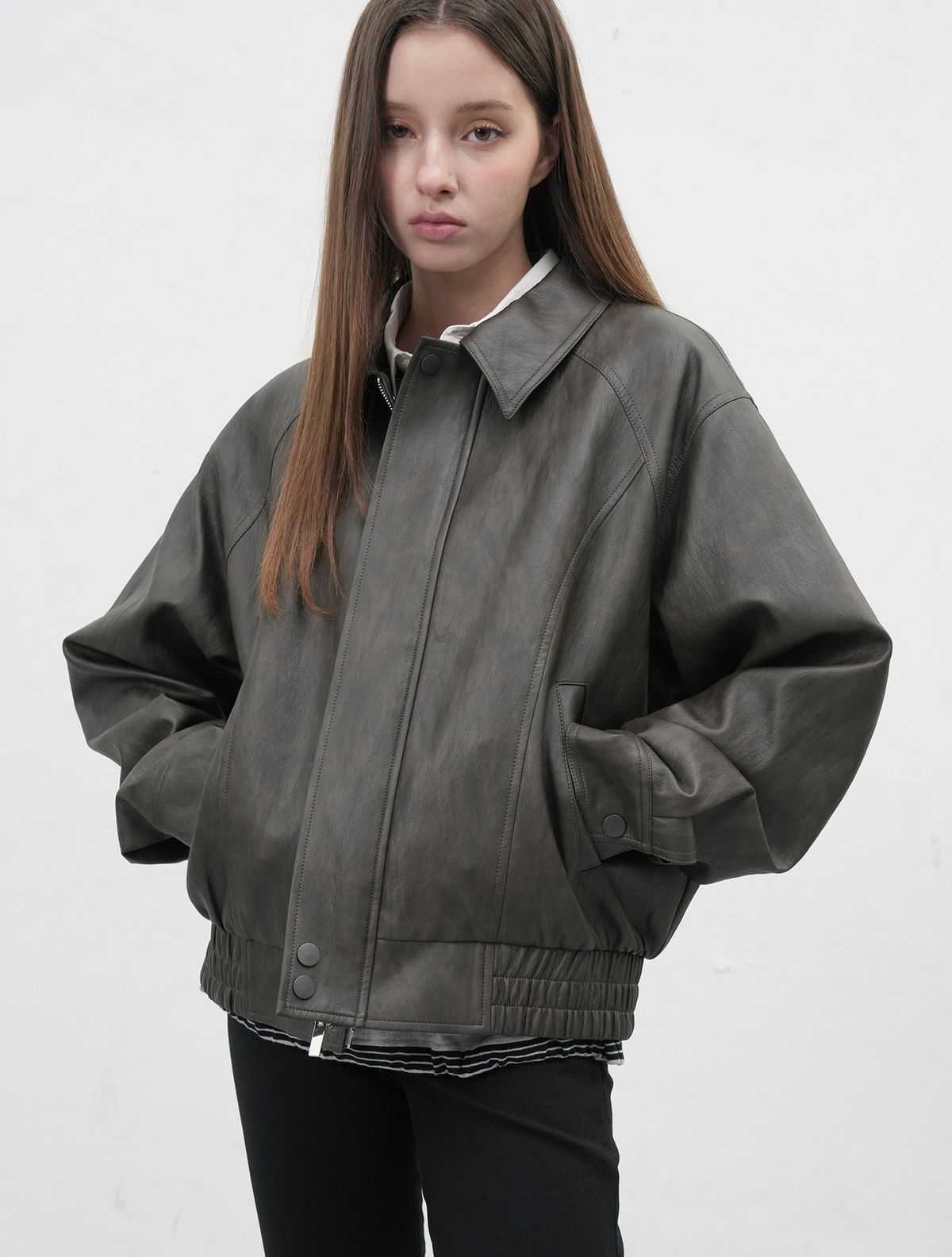 제너럴아이디어(GENERALIDEA) UNISEX 페이크 레더 카라 봄버 자켓 [DARK BROWN] / SBE3U09007
