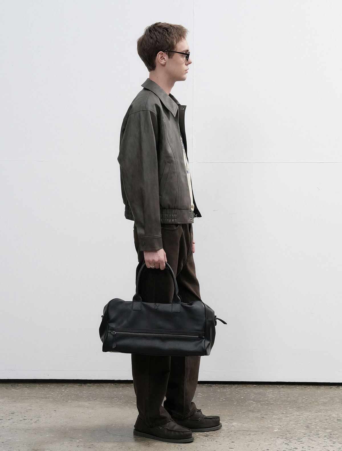 제너럴아이디어(GENERALIDEA) UNISEX 페이크 레더 카라 봄버 자켓 [DARK BROWN] / SBE3U09007