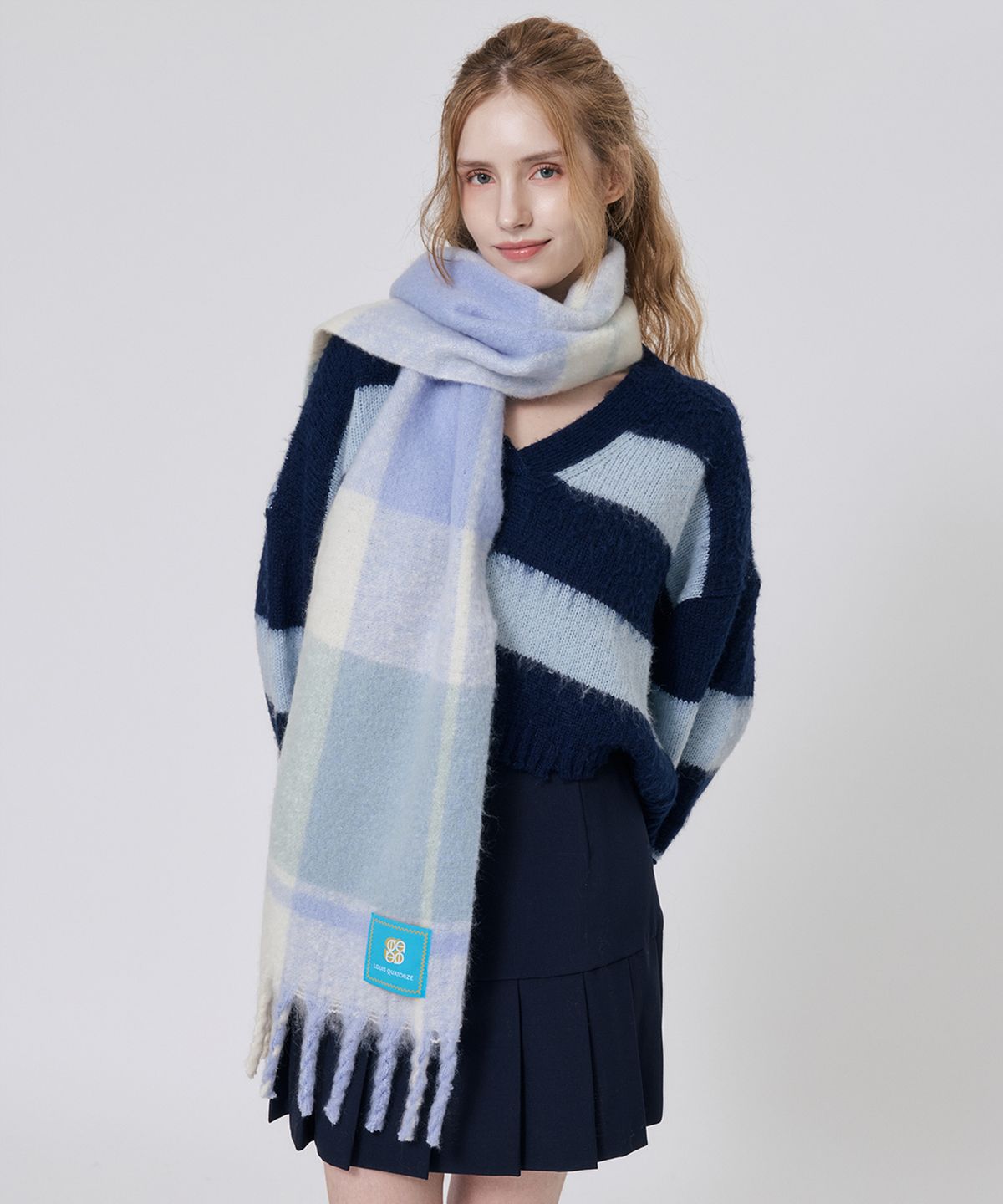 루이까또즈스카프(LOUIS QUATORZE SCARF) 헬싱키안 체크 모헤어 머플러