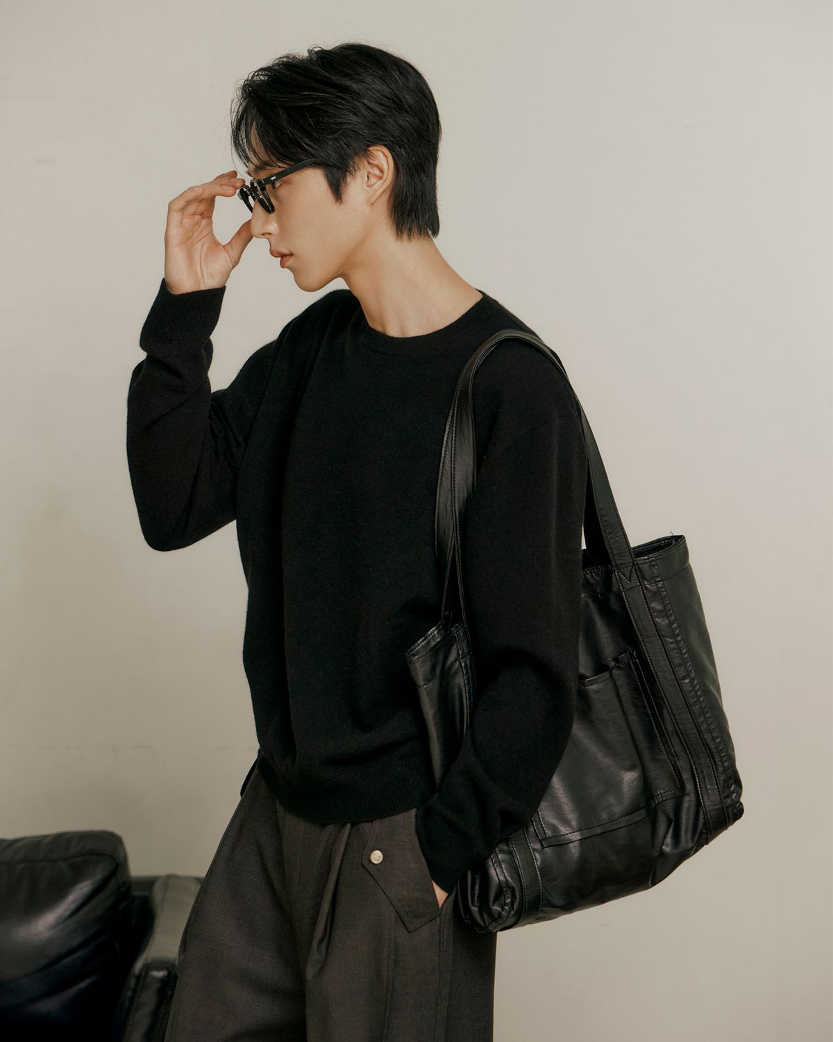 포커페이스(POKERFACE) [STALKERS EXCLUSIVE] FARASHA CASHMERE CREW NECK KNIT BLACK