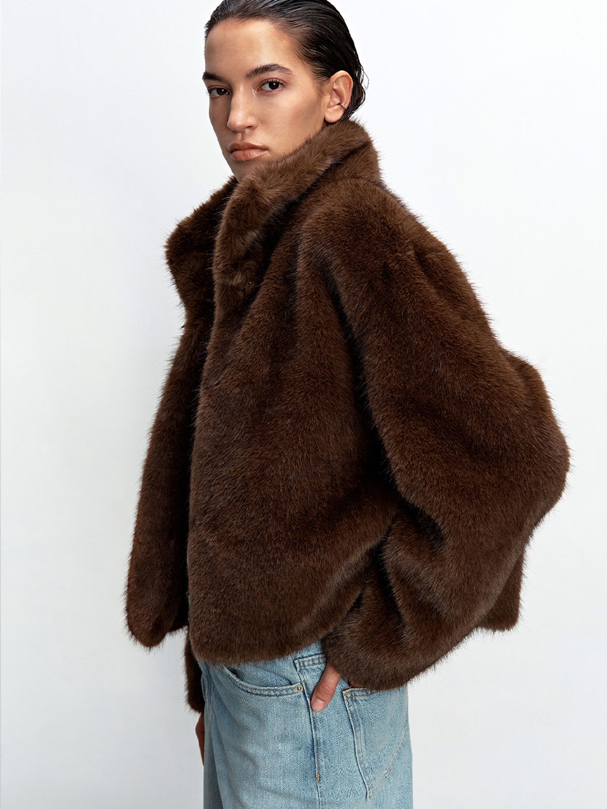 해브레스(HAVELESS) MELIN FAUX FUR JACKET BROWN