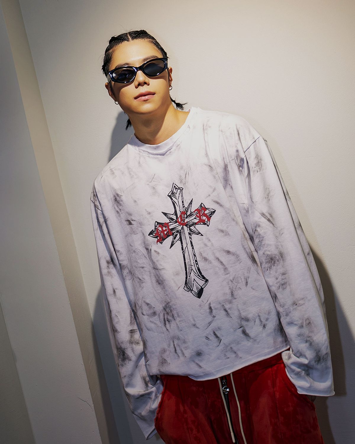 뭉(MWOONG) Scarred cross LS(white)