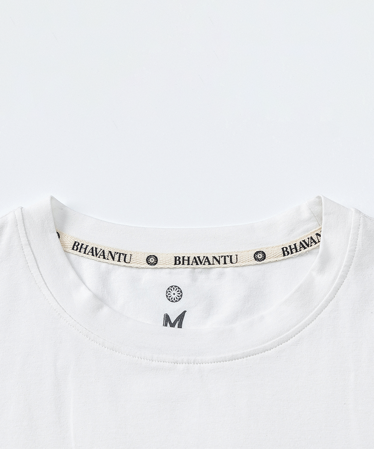 바반투(BHAVANTU) NEITHER BODY NOR MIND 세미크롭 반팔티 (2컬러)