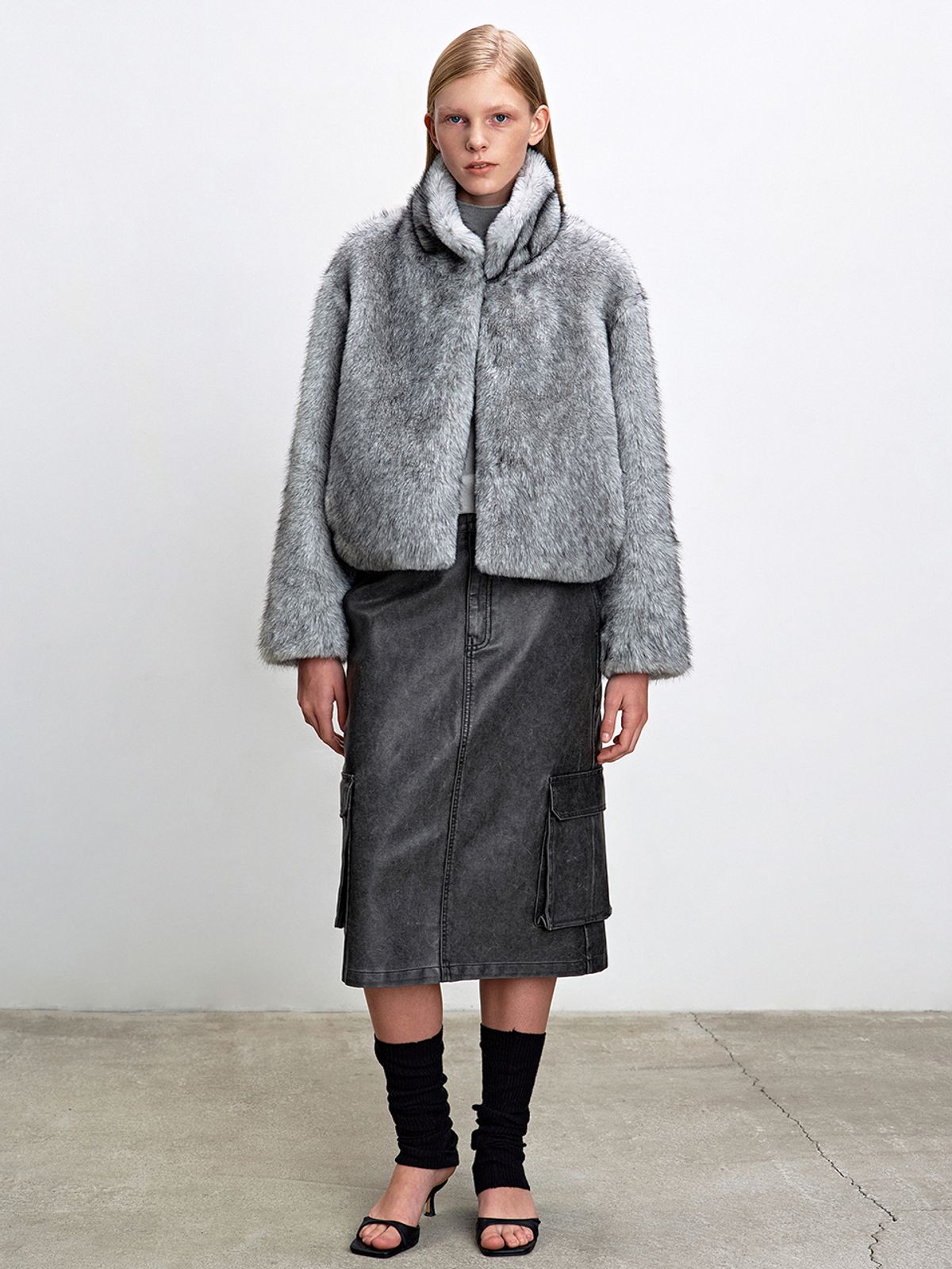 해브레스(HAVELESS) MELIN FAUX FUR JACKET GREY
