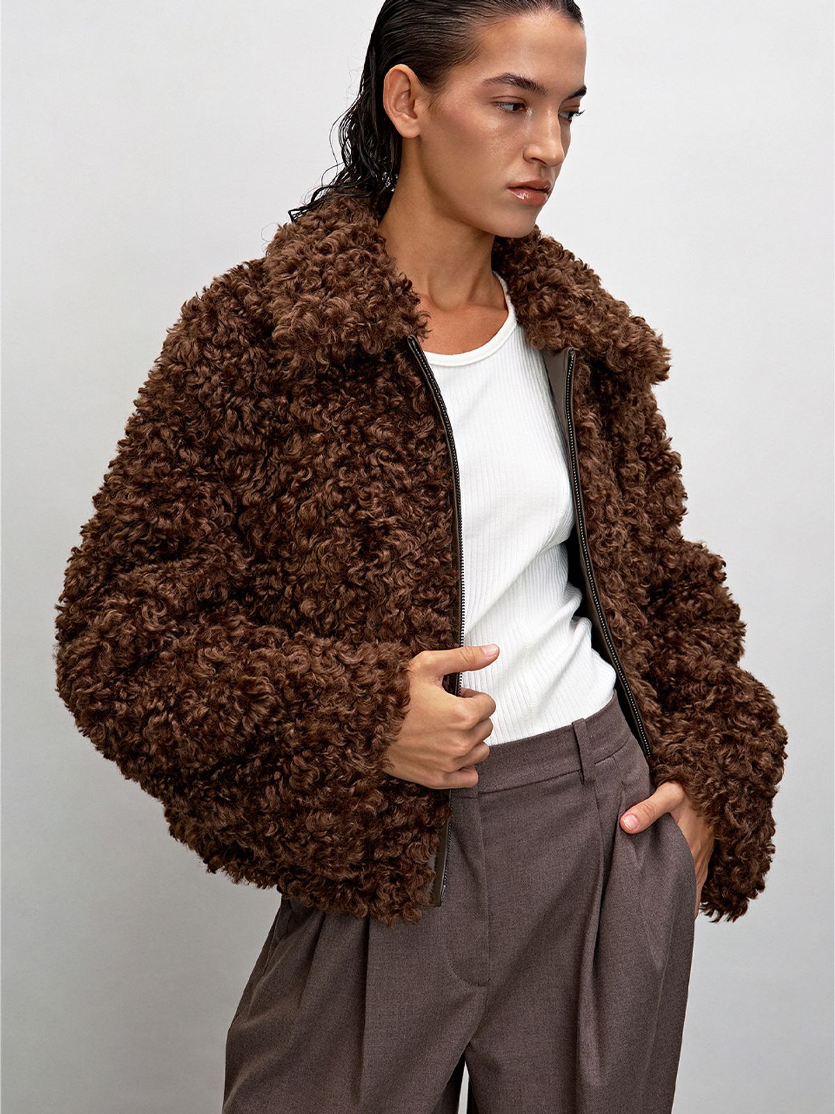 해브레스(HAVELESS) NUE FAUX SHEARLING JACKET BROWN