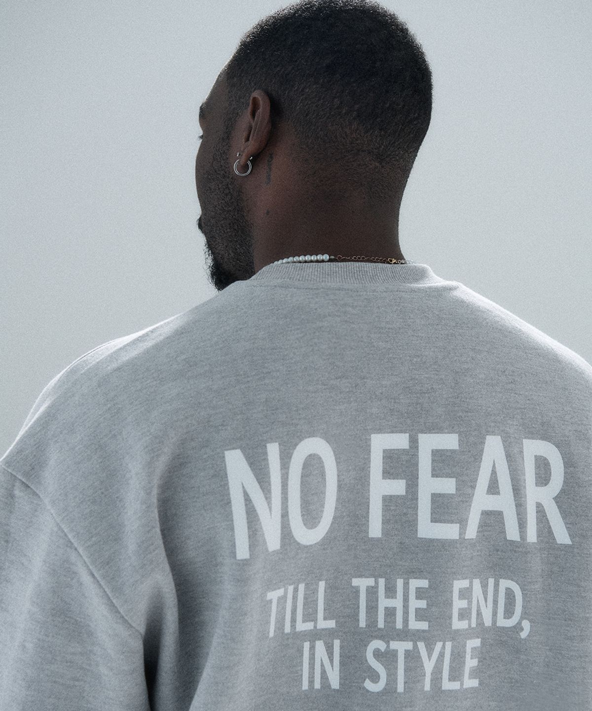 더트웰브라운드(THE 12TH ROUND) THE 12TH ROUND NO FEAR SWEATSHIRT GRAY