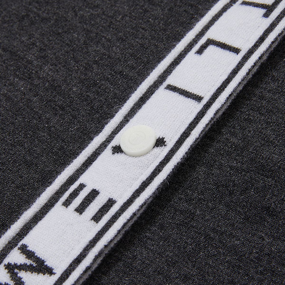 마크앤로나(MARK&LONA) W T-LINE KNIT CARDIGAN LR3XB72F