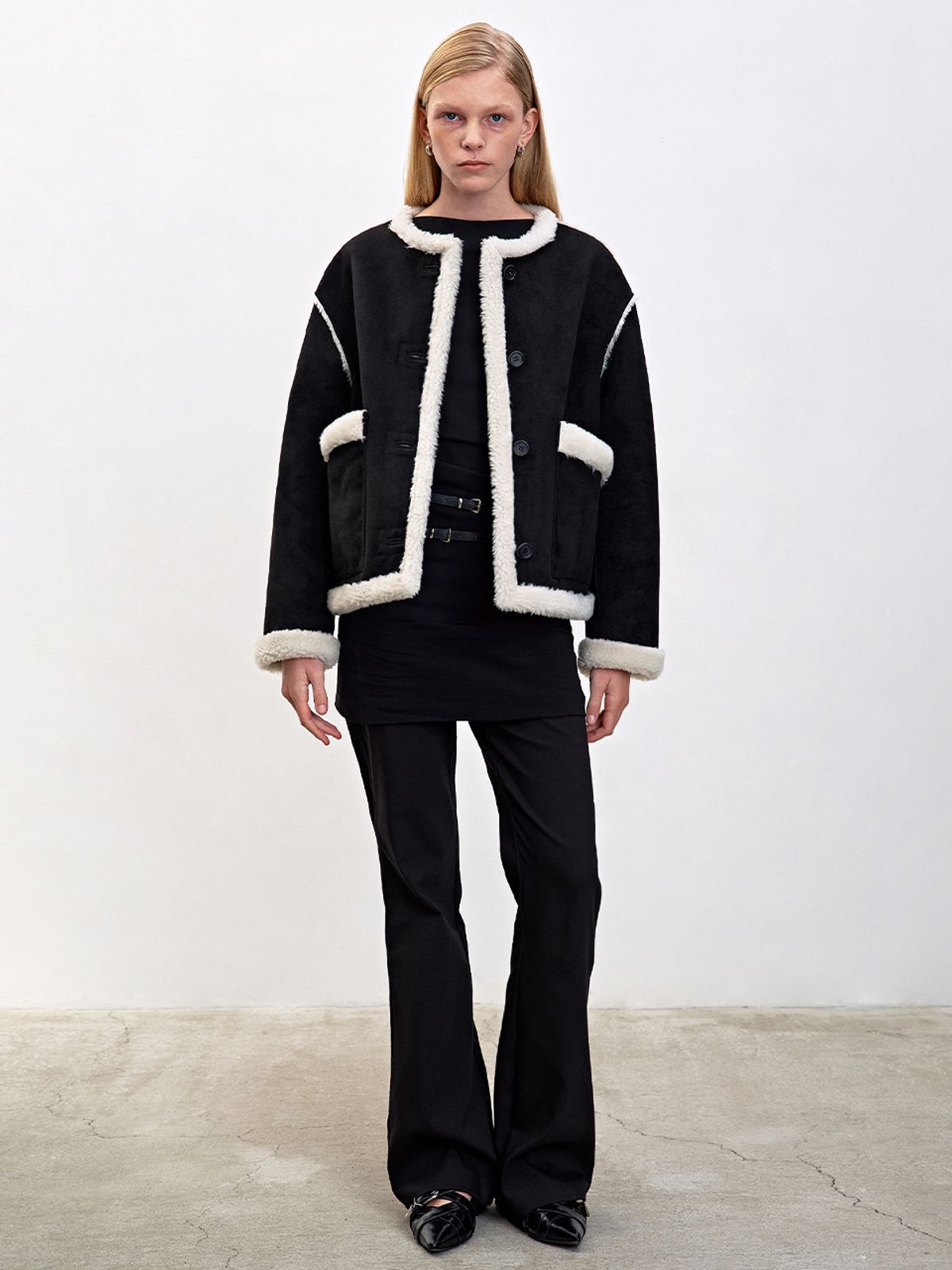 해브레스(HAVELESS) RUCY REVERSIBLE SHEARLING JACKET BLACK