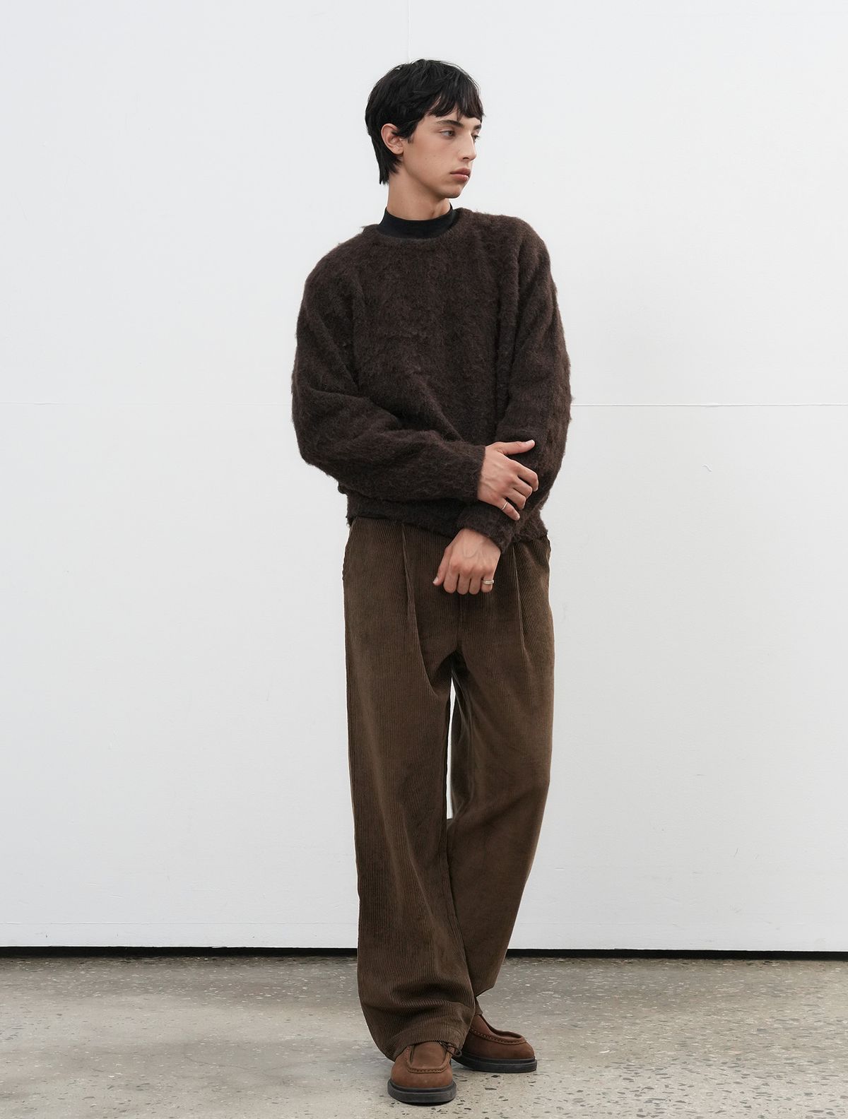 제너럴아이디어(GENERALIDEA) UNISEX 헤어리 니트 풀오버 [BROWN] / SBE4U05010