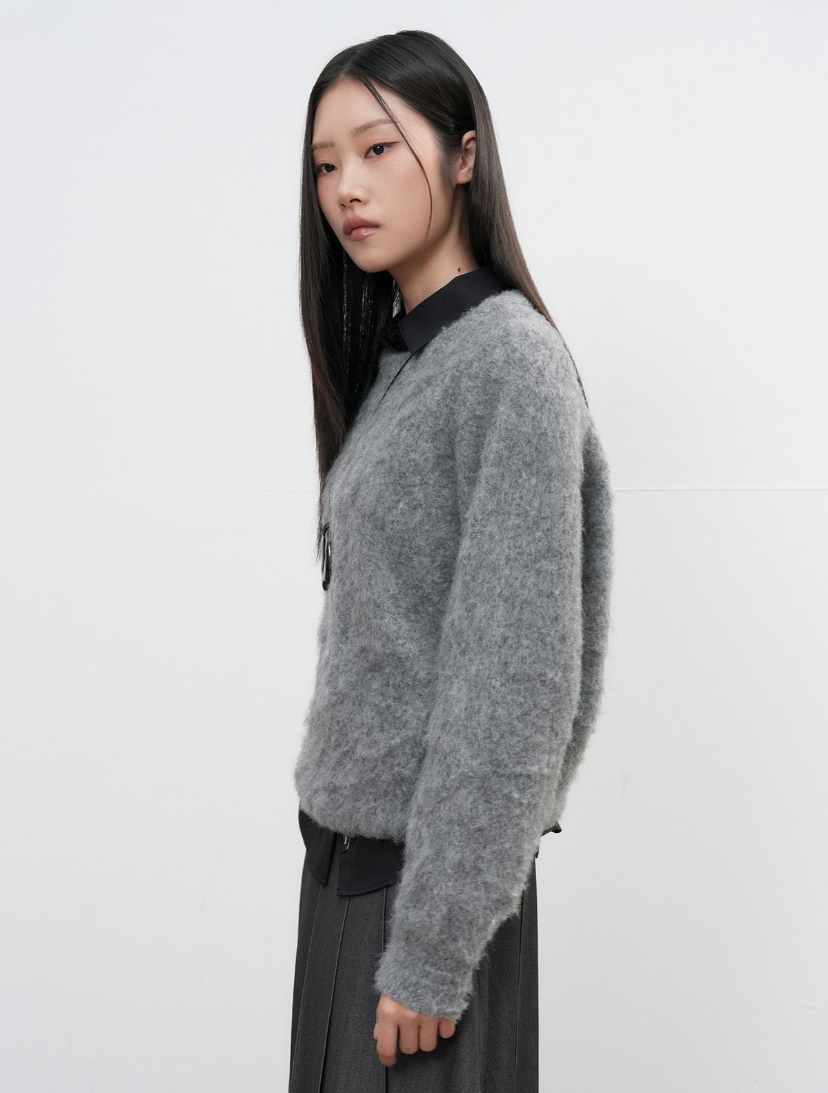 제너럴아이디어(GENERALIDEA) UNISEX 헤어리 니트 풀오버 [GREY] / SBE4U05010