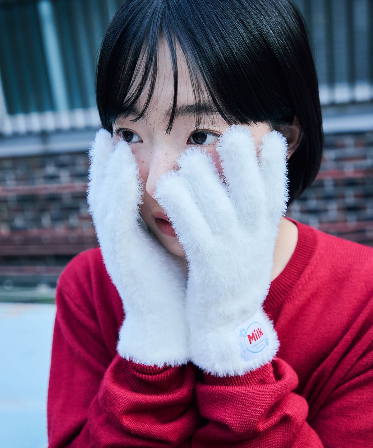 고코리(GOCORI) Fuzzy Milk Gloves 핑거홀 장갑