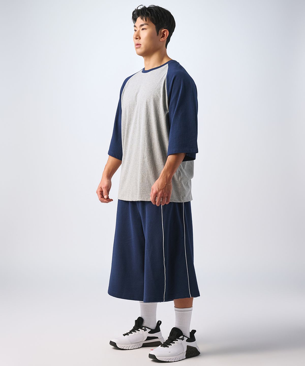 무신사 스탠다드 스포츠(MUSINSA STANDARD SPORTS) 코튼 맥스오버 버뮤다 쇼츠 (3color)