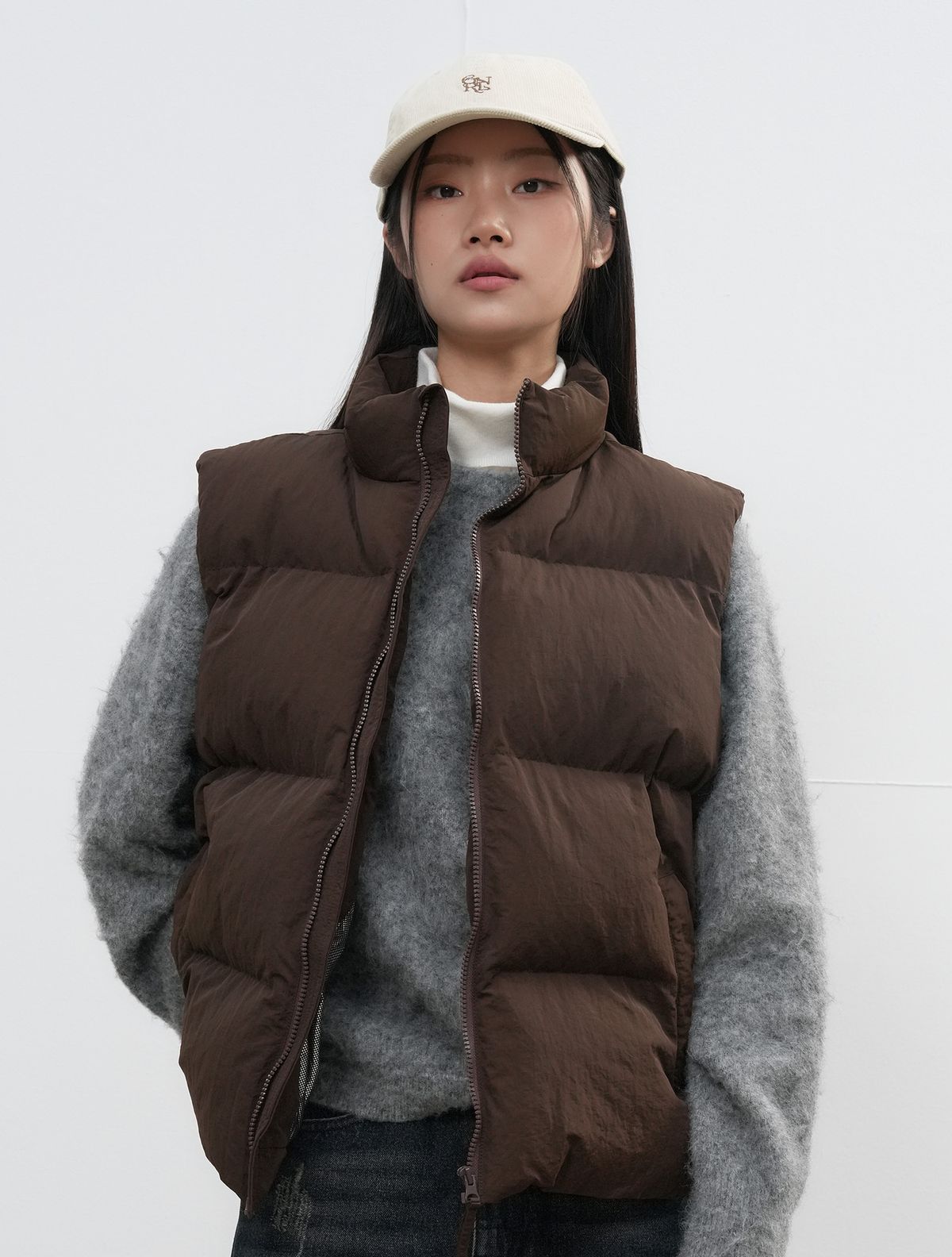제너럴아이디어(GENERALIDEA) UNISEX 코듀로이 GNRL 로고 볼캡 [CREAM] / SBE3U91005