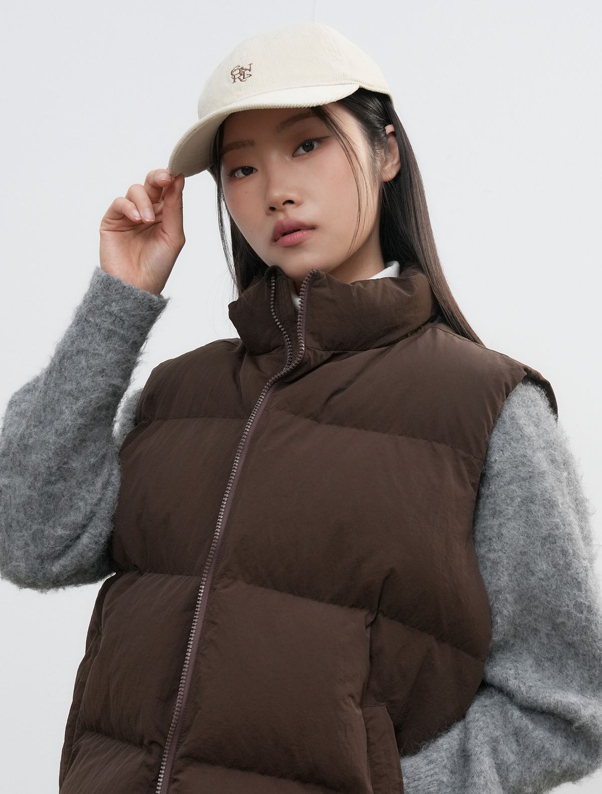 제너럴아이디어(GENERALIDEA) UNISEX 코듀로이 GNRL 로고 볼캡 [CREAM] / SBE3U91005