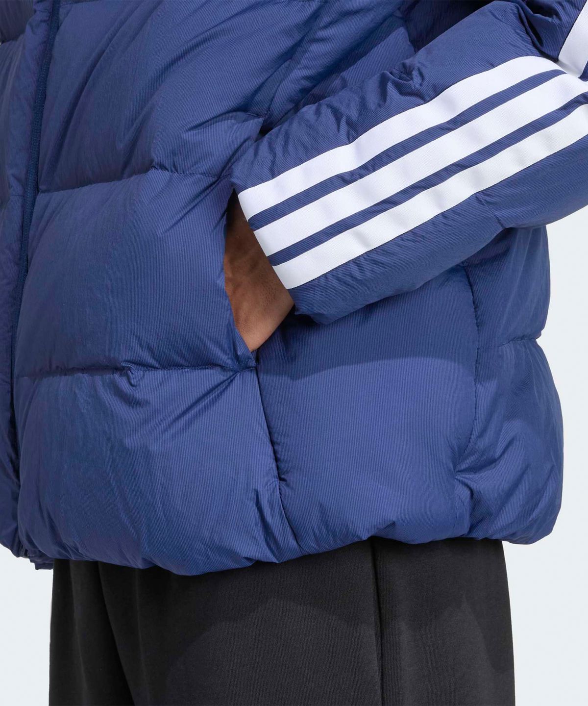 아디다스(ADIDAS) 클라이마웜 3-스트라이프 푸퍼 다운 후드 재킷 - 다크블루 / JX7799