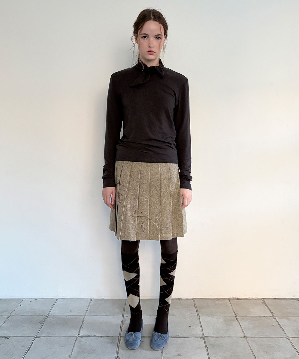 시눈(SINOON) SN Wool Blend Pleated Skirt (Beige)