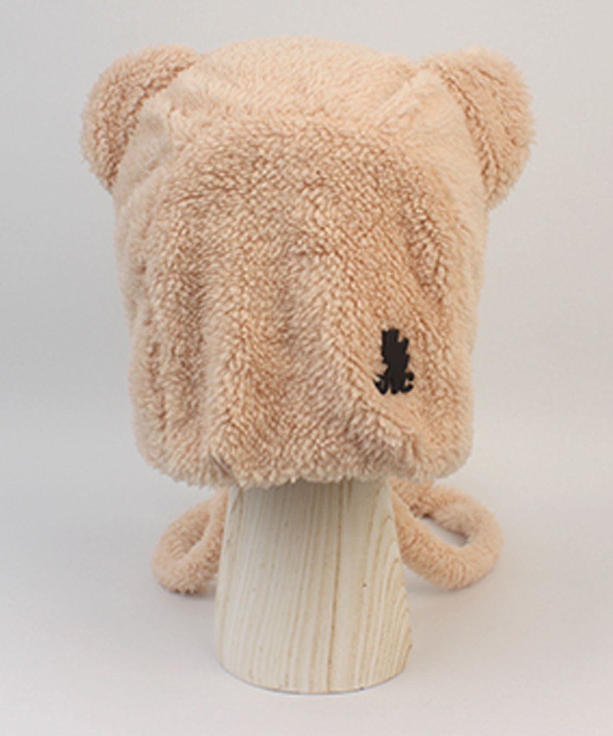 유니버셜 케미스트리(UNIVERSAL CHEMISTRY) Bear Soft Fleece Beige Bonnet Hat 곰돌이모자