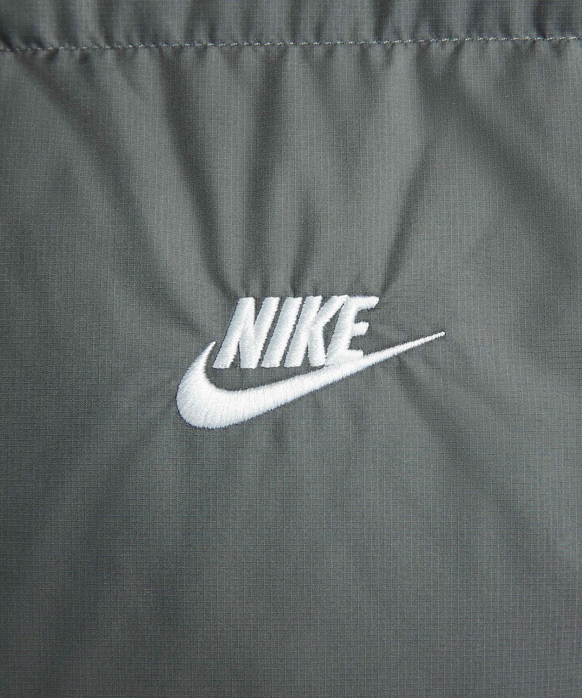 나이키(NIKE) 스포츠웨어 클럽 써마 핏 패딩 재킷 M - 아이언 그레이:화이트 / IB2976-068