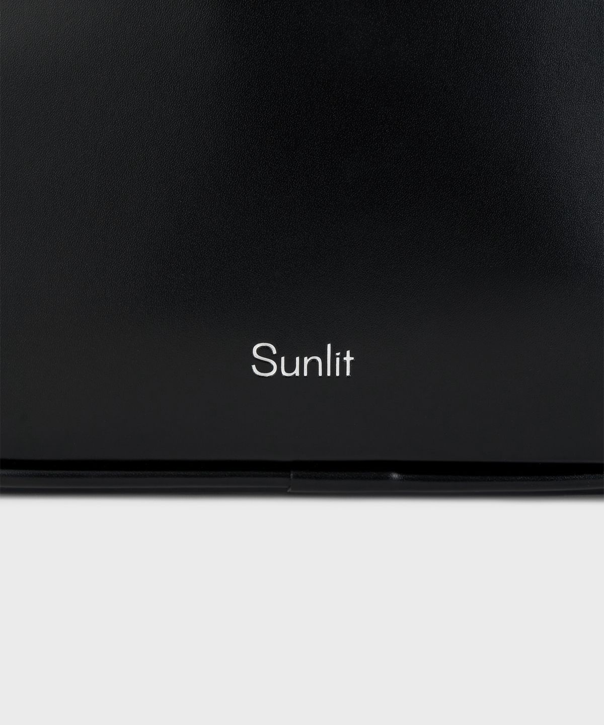 썬릿(SUNLIT) 그래픽 토트 크로스백 (블랙)