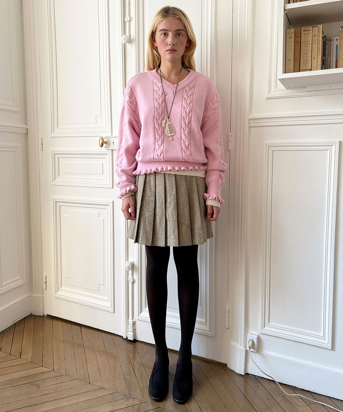 시눈(SINOON) [지유 착용] SN Cable V-neck Pullover (Pink)