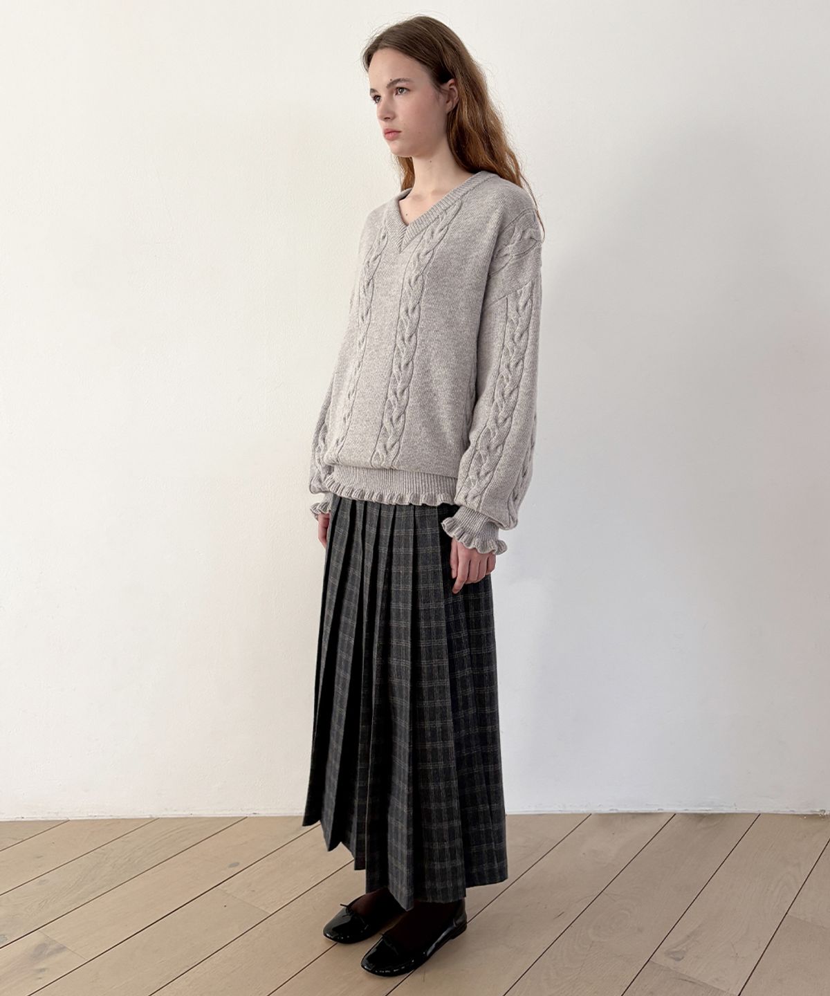 시눈(SINOON) SN Cable V-neck Pullover (Grey)