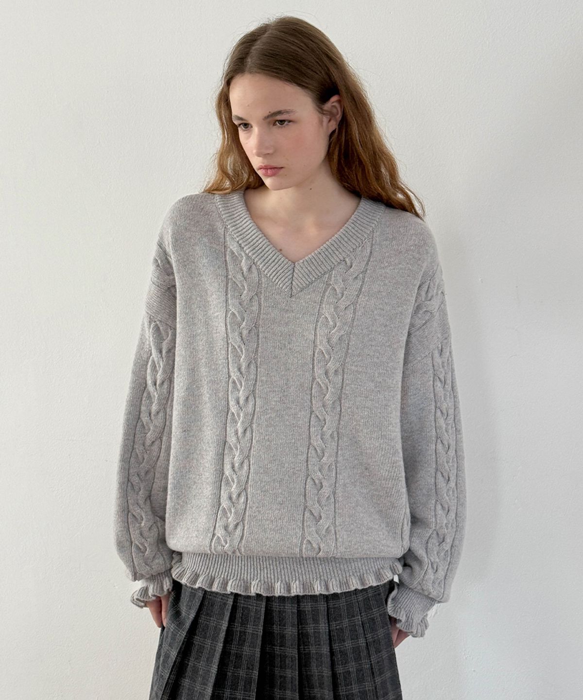 시눈(SINOON) SN Cable V-neck Pullover (Grey)