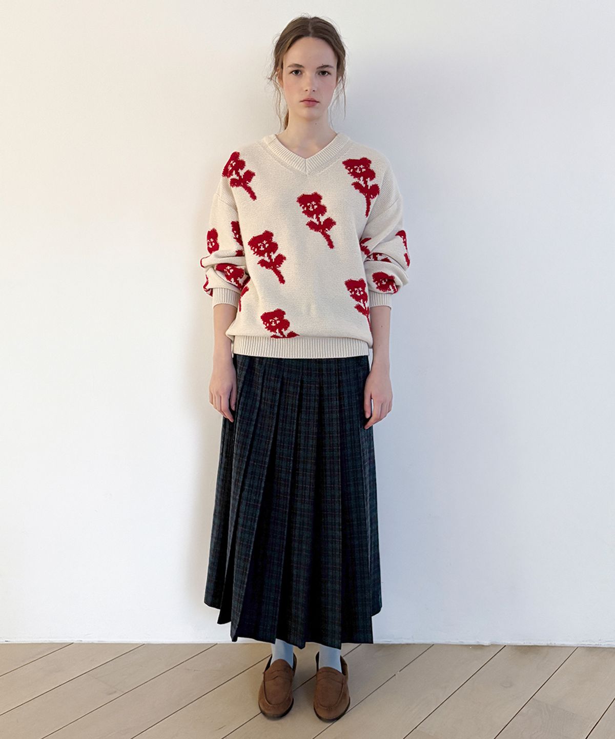 시눈(SINOON) SN Flower Loose Fit Knit (Ivory)
