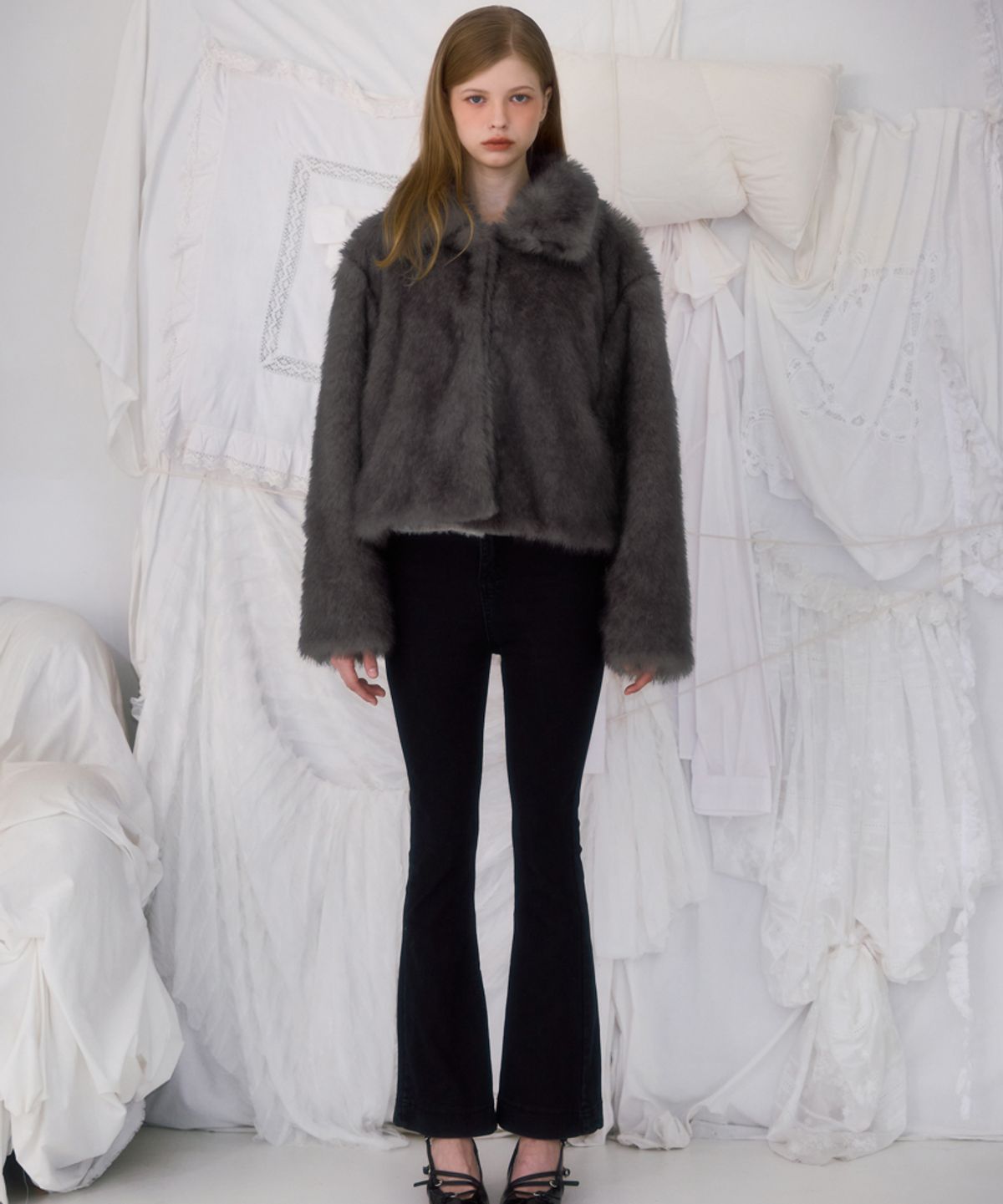 로제프란츠(ROSEFRANTZ) Crop Mix Fur Jacket [Brown]