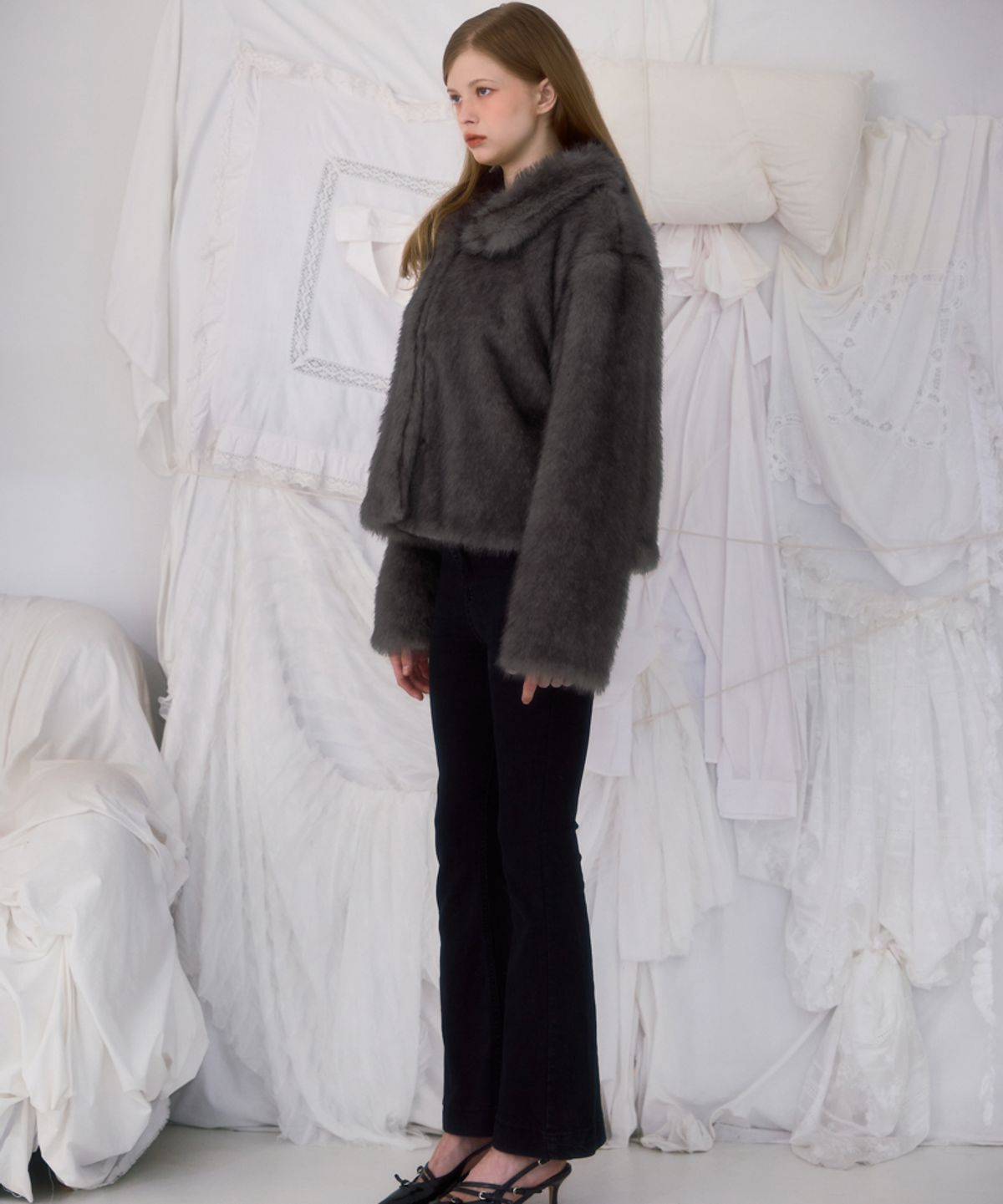 로제프란츠(ROSEFRANTZ) Crop Mix Fur Jacket [Brown]