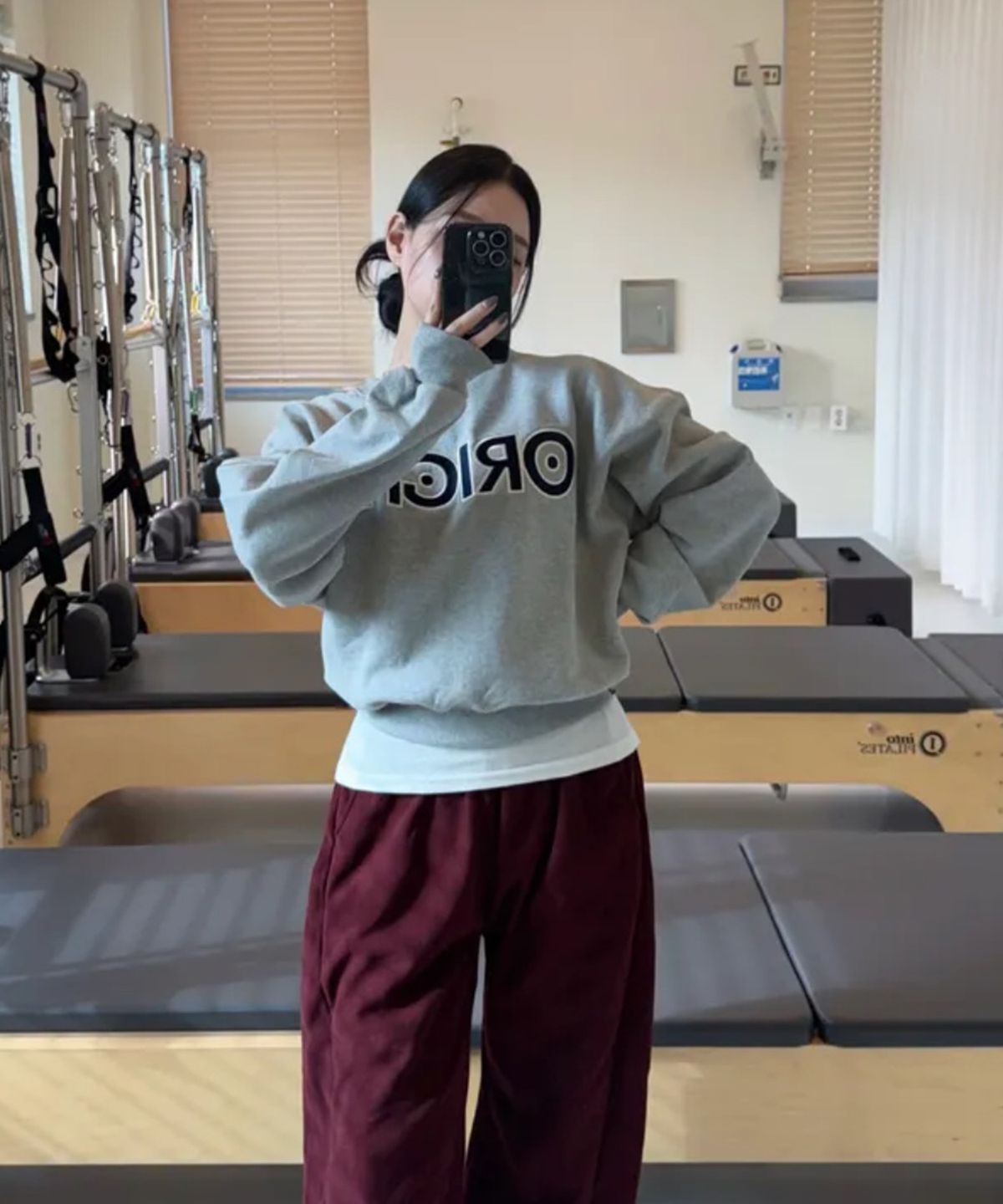 오라이(ORIGHH) 자수 로고 오버핏 맨투맨_멜란지그레이