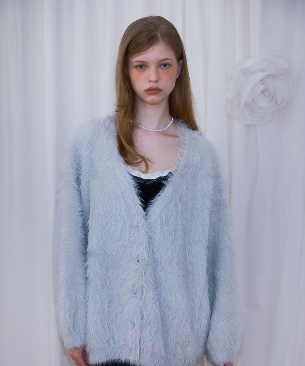 로제프란츠(ROSEFRANTZ) Fur Overfit Cardigan [Light Gray]