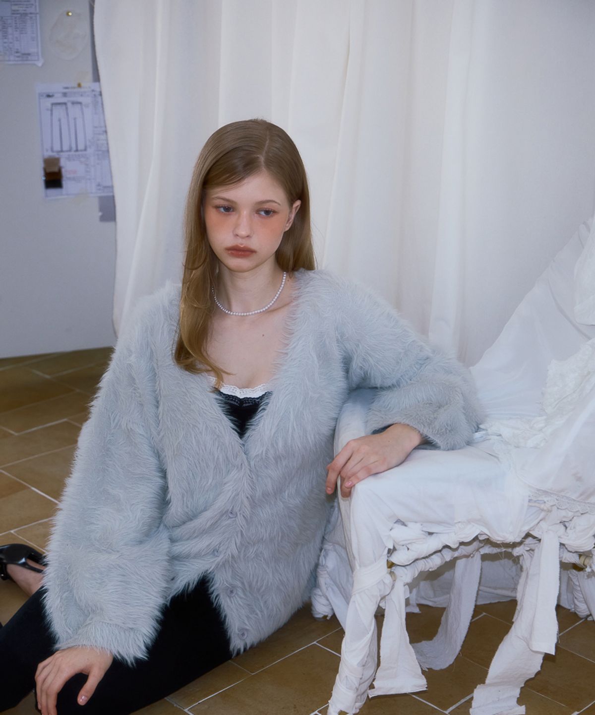 로제프란츠(ROSEFRANTZ) Fur Overfit Cardigan [Light Gray]