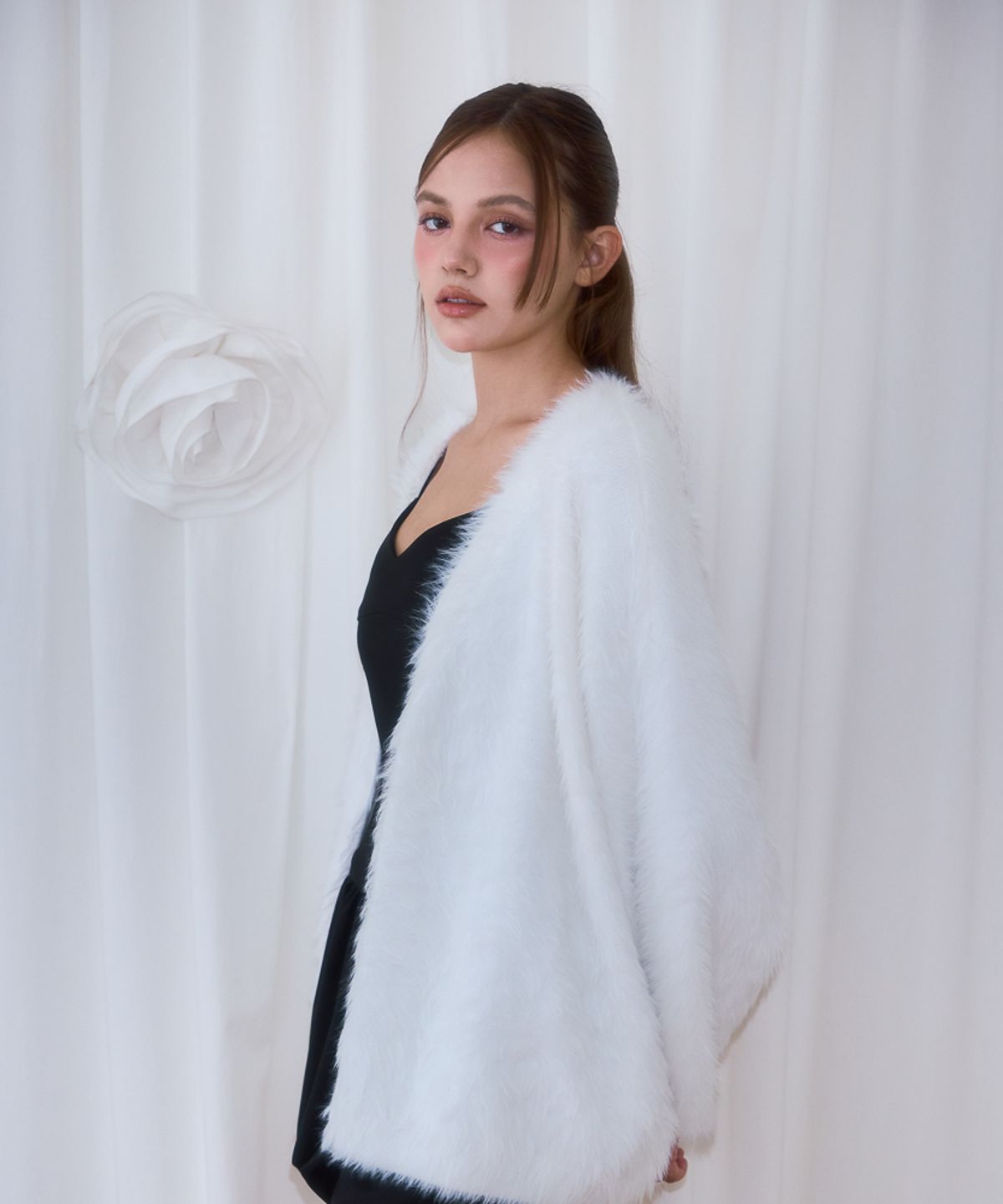 로제프란츠(ROSEFRANTZ) Fur Overfit Cardigan [Ivory]