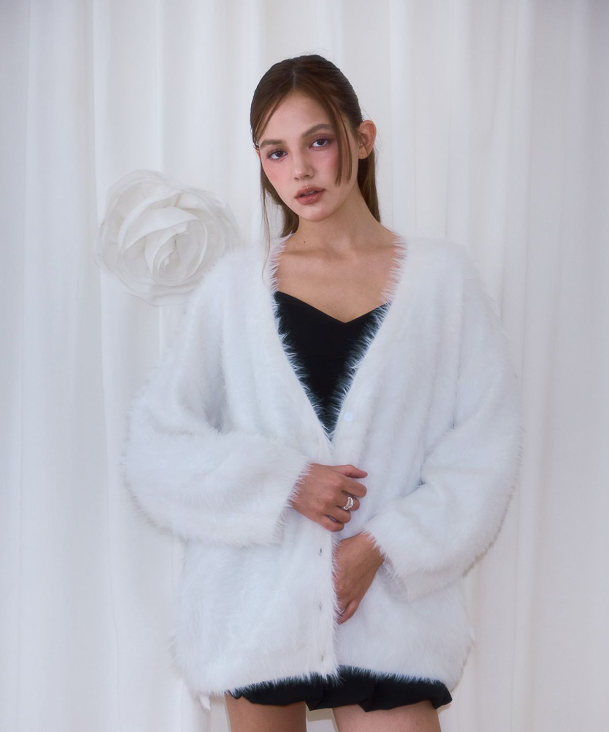 로제프란츠(ROSEFRANTZ) Fur Overfit Cardigan [Ivory]