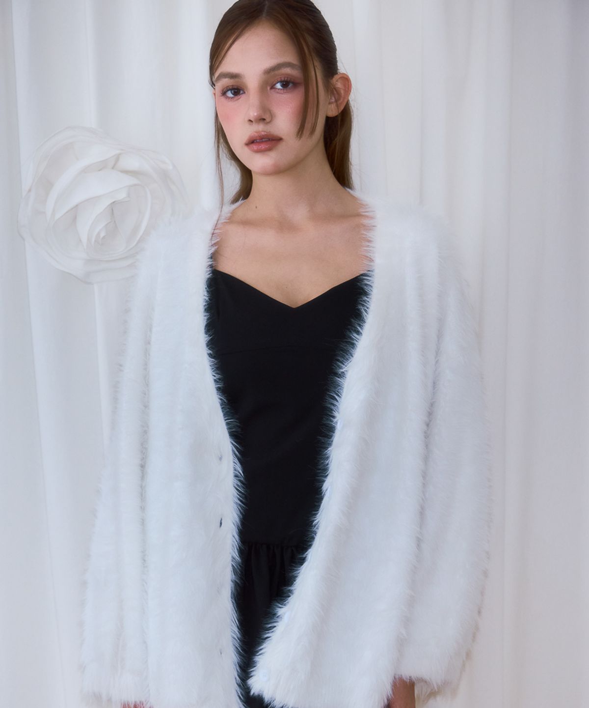 로제프란츠(ROSEFRANTZ) Fur Overfit Cardigan [Ivory]