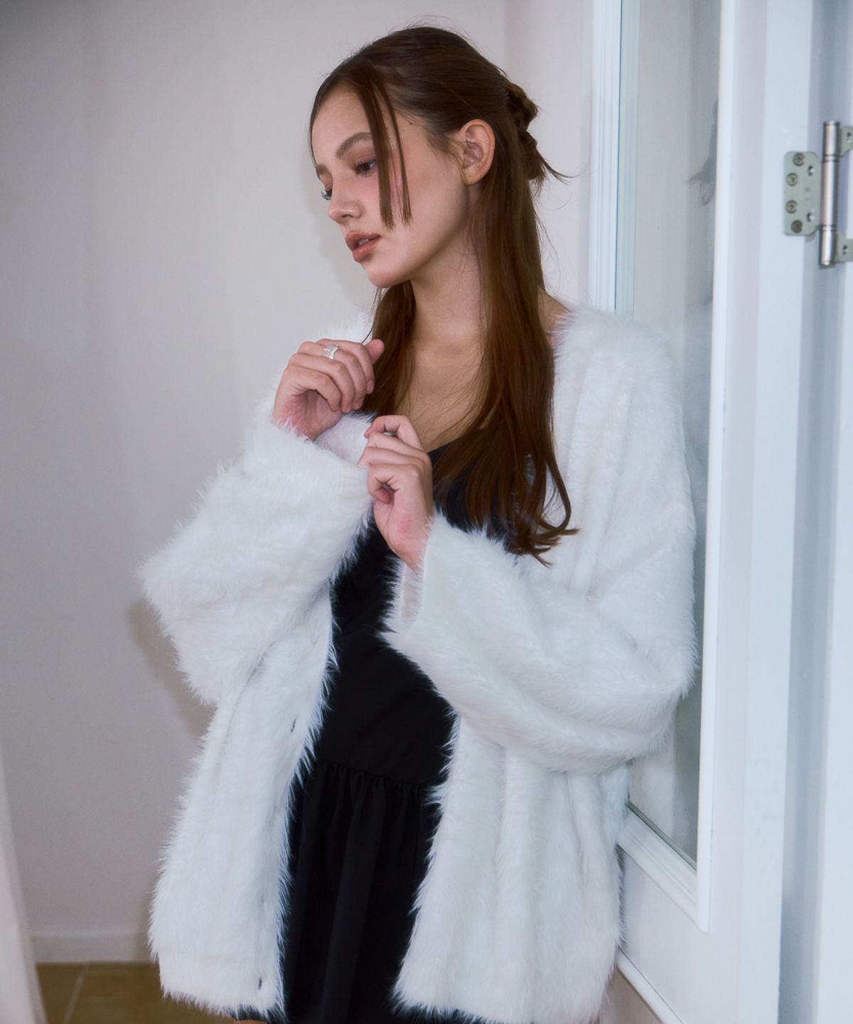 로제프란츠(ROSEFRANTZ) Fur Overfit Cardigan [Ivory]