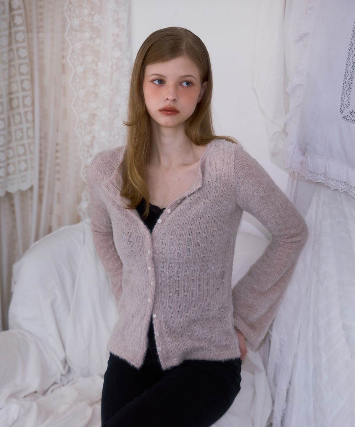 로제프란츠(ROSEFRANTZ) Hairy Slim Fur Cardigan [Light Beige]