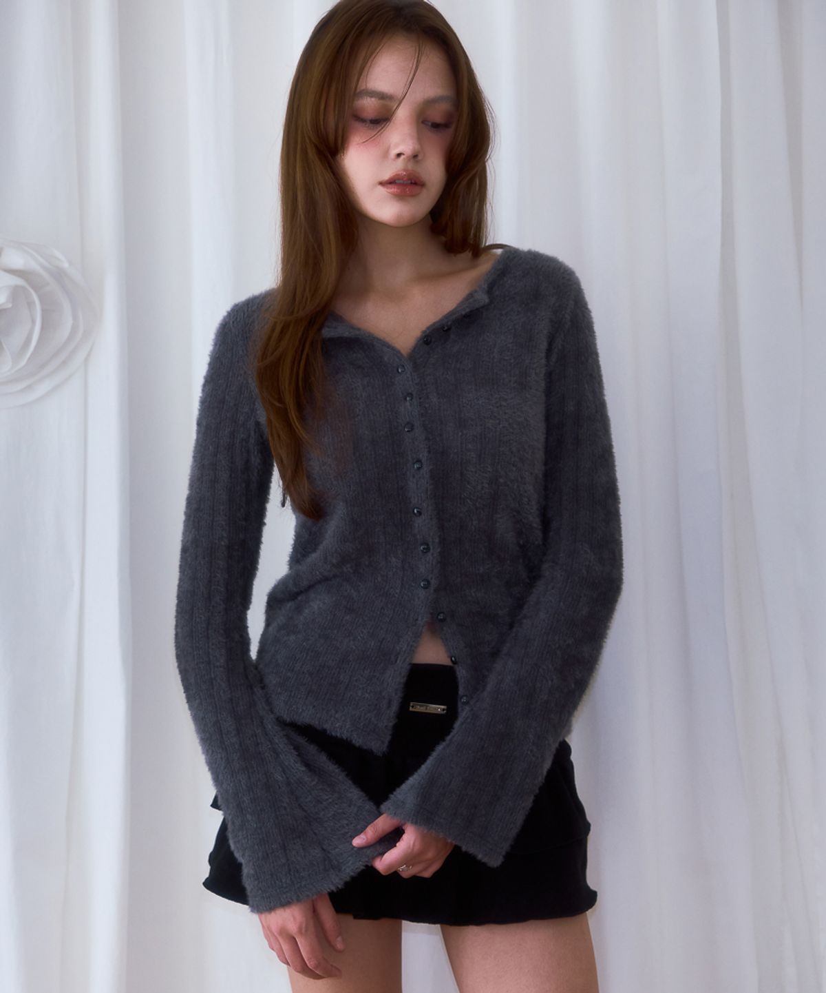 로제프란츠(ROSEFRANTZ) Hairy Slim Fur Cardigan [Charcoal]