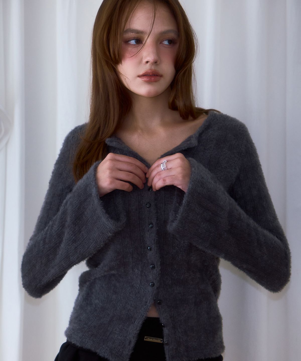 로제프란츠(ROSEFRANTZ) Hairy Slim Fur Cardigan [Charcoal]