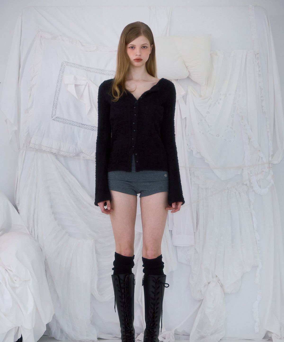 로제프란츠(ROSEFRANTZ) Hairy Slim Fur Cardigan [Black]