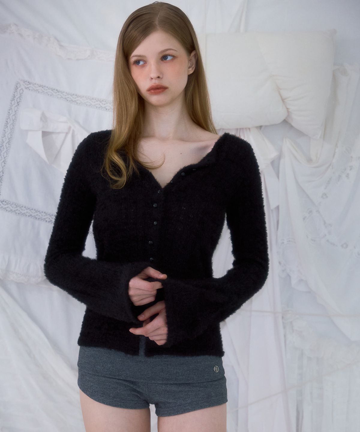 로제프란츠(ROSEFRANTZ) Hairy Slim Fur Cardigan [Black]