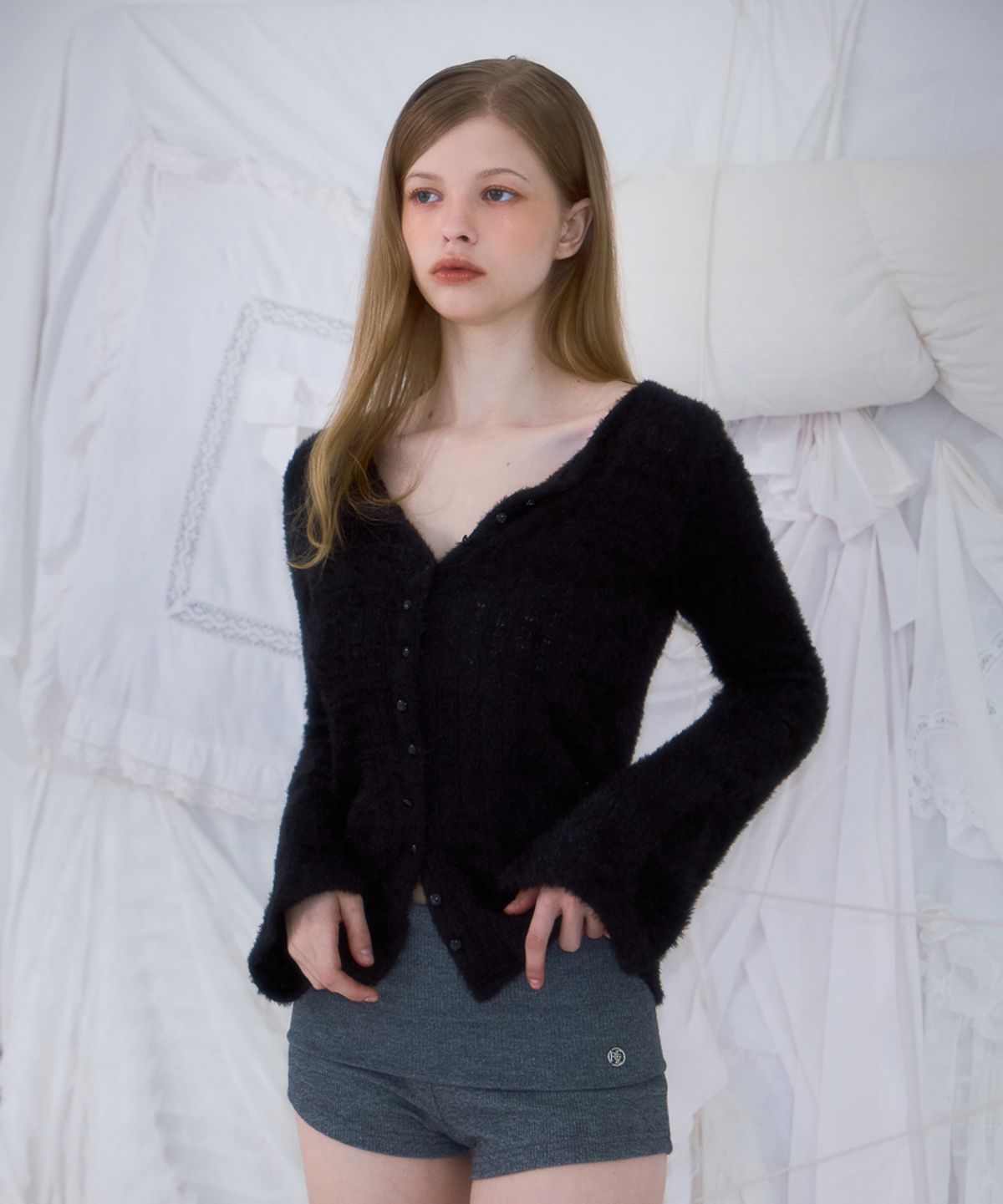 로제프란츠(ROSEFRANTZ) Hairy Slim Fur Cardigan [Black]