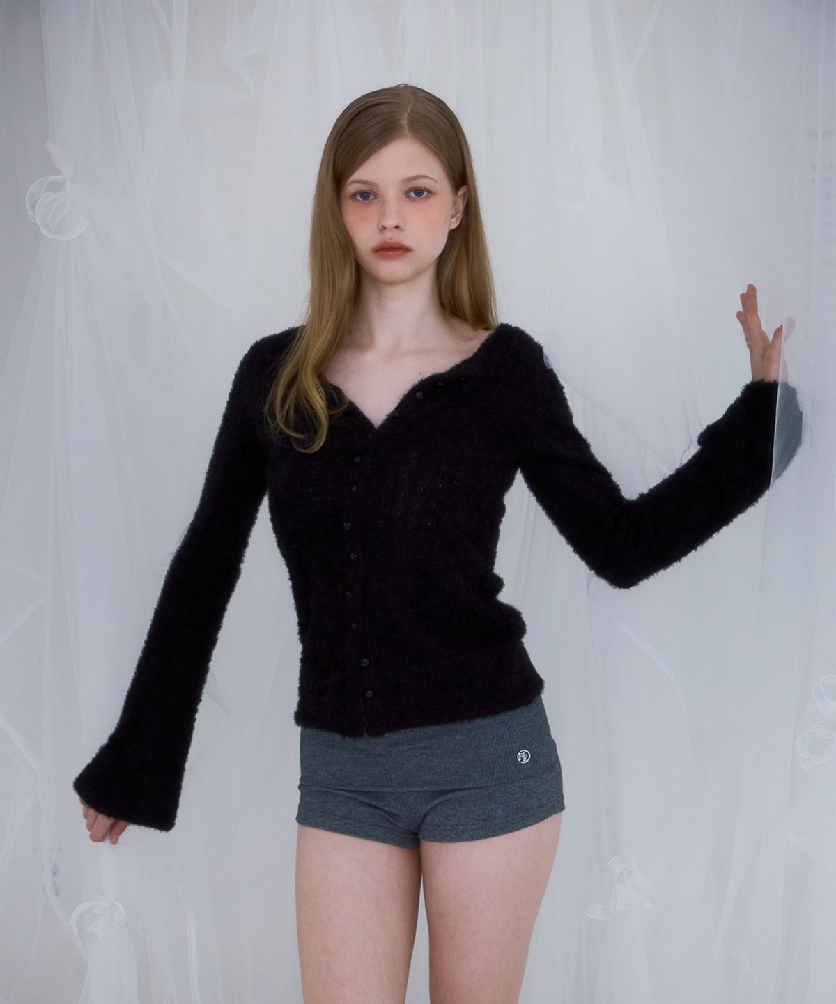로제프란츠(ROSEFRANTZ) Hairy Slim Fur Cardigan [Black]