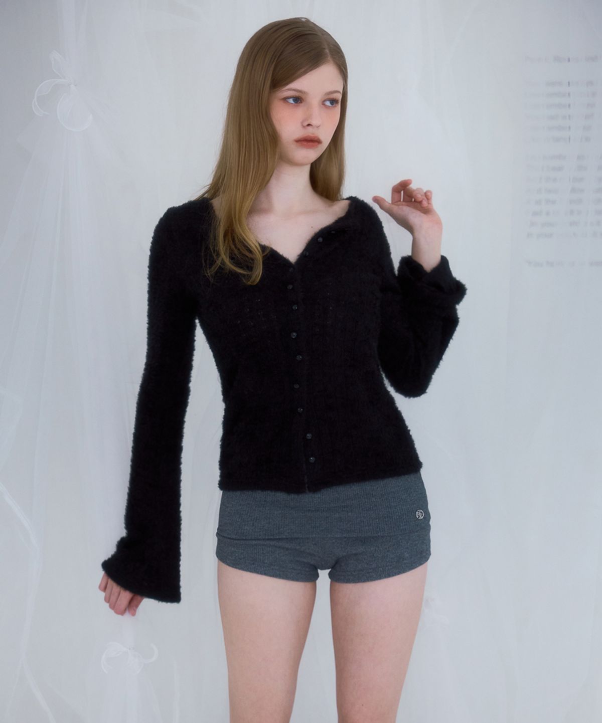 로제프란츠(ROSEFRANTZ) Hairy Slim Fur Cardigan [Black]