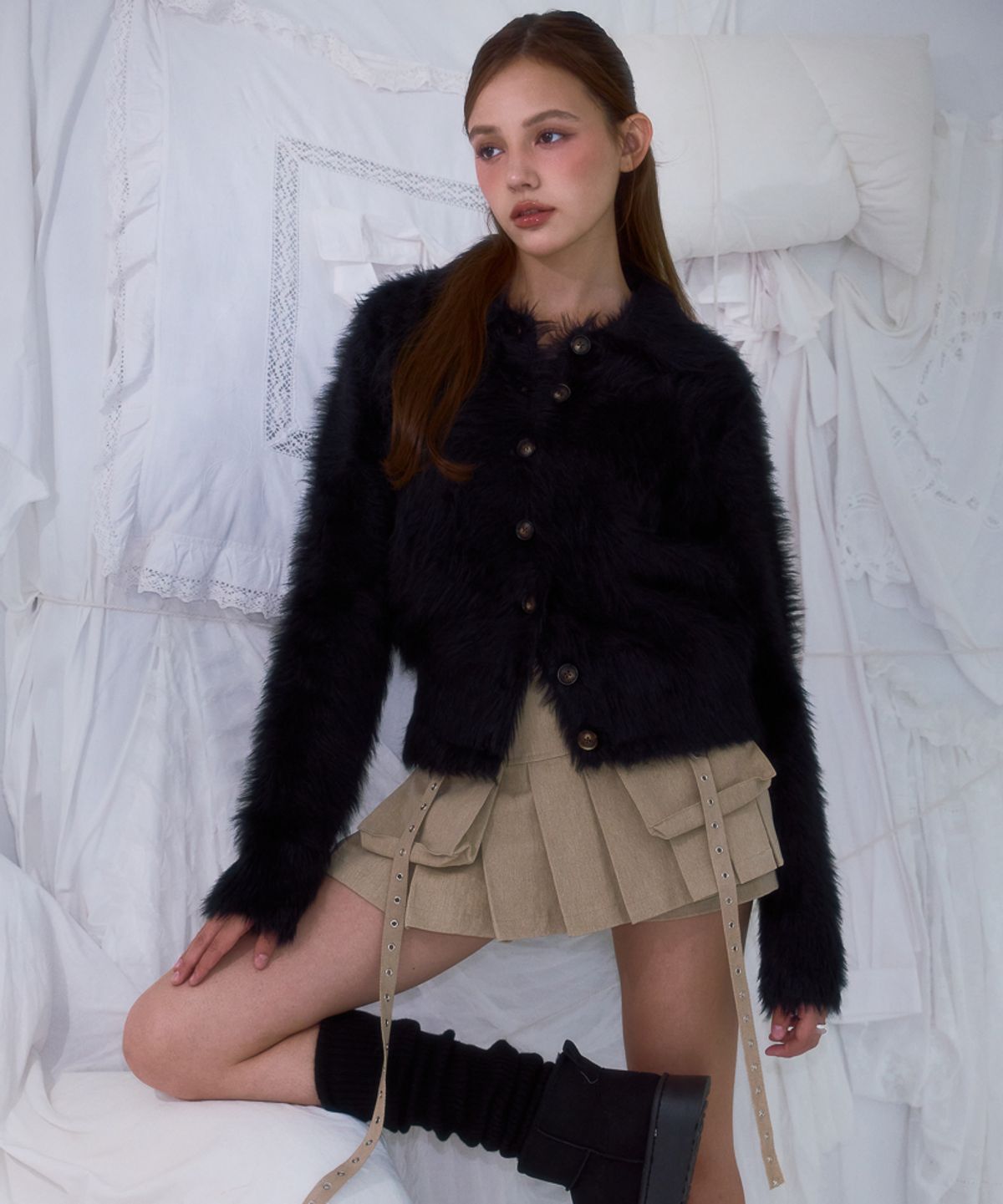 로제프란츠(ROSEFRANTZ) Fur Collar Button Cardigan [Black]