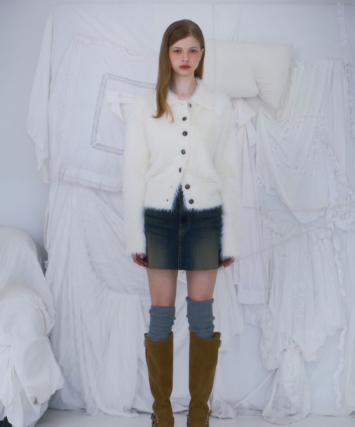 로제프란츠(ROSEFRANTZ) Fur Collar Button Cardigan [Ivory]