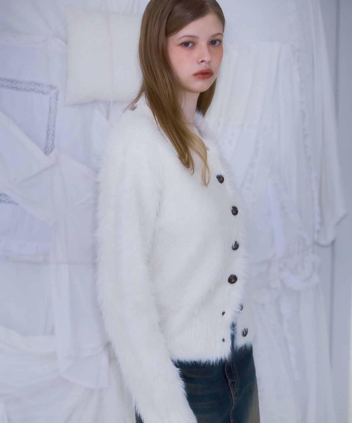 로제프란츠(ROSEFRANTZ) Fur Collar Button Cardigan [Ivory]