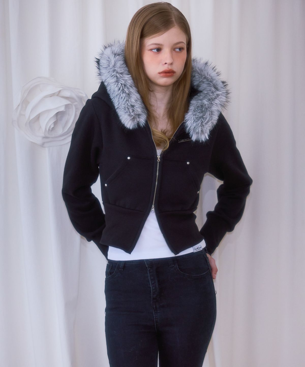 로제프란츠(ROSEFRANTZ) Fur Slim Rivet Hood Zip-up [Black]