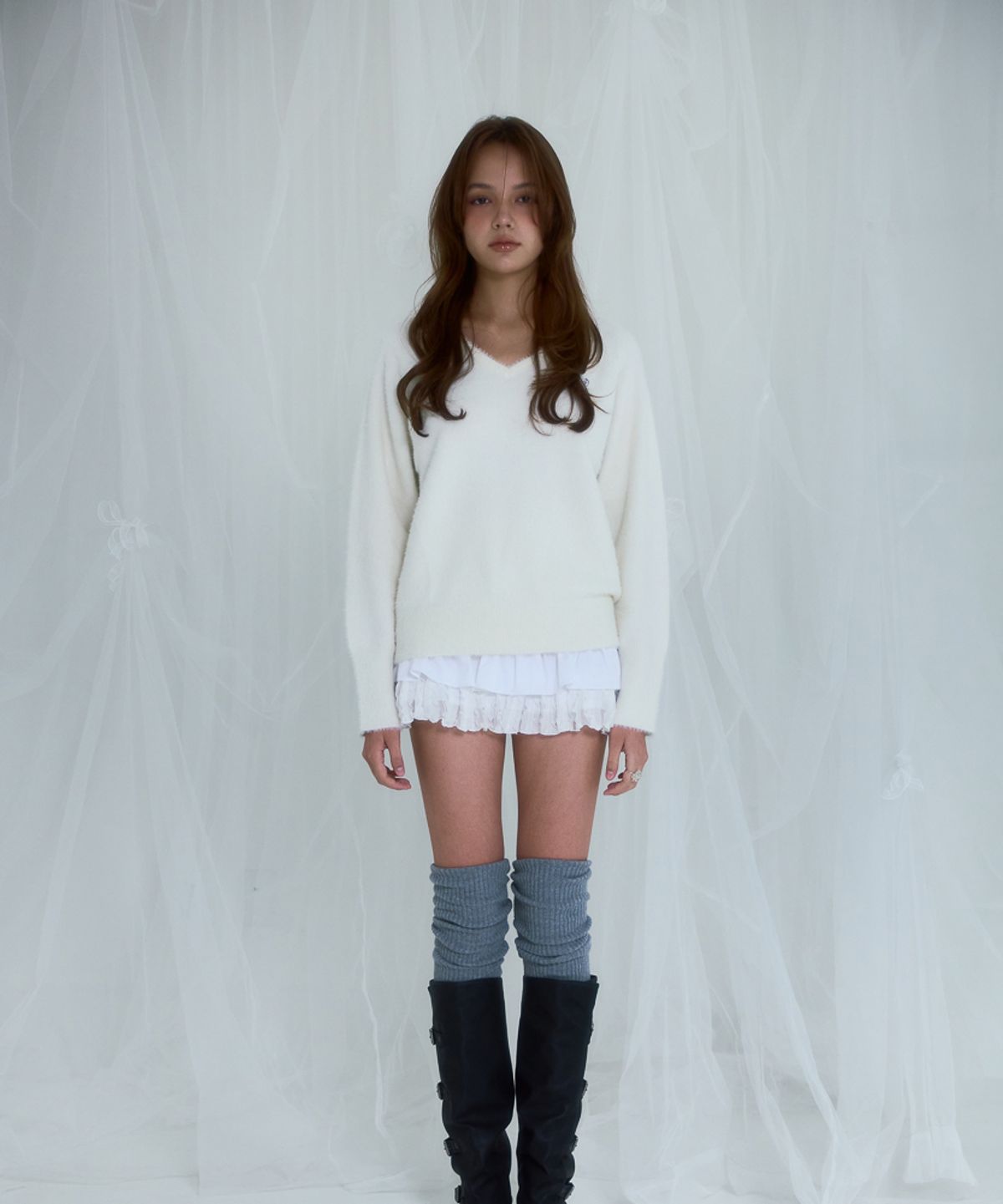 로제프란츠(ROSEFRANTZ) Fur V-neck Knit [Ivory]