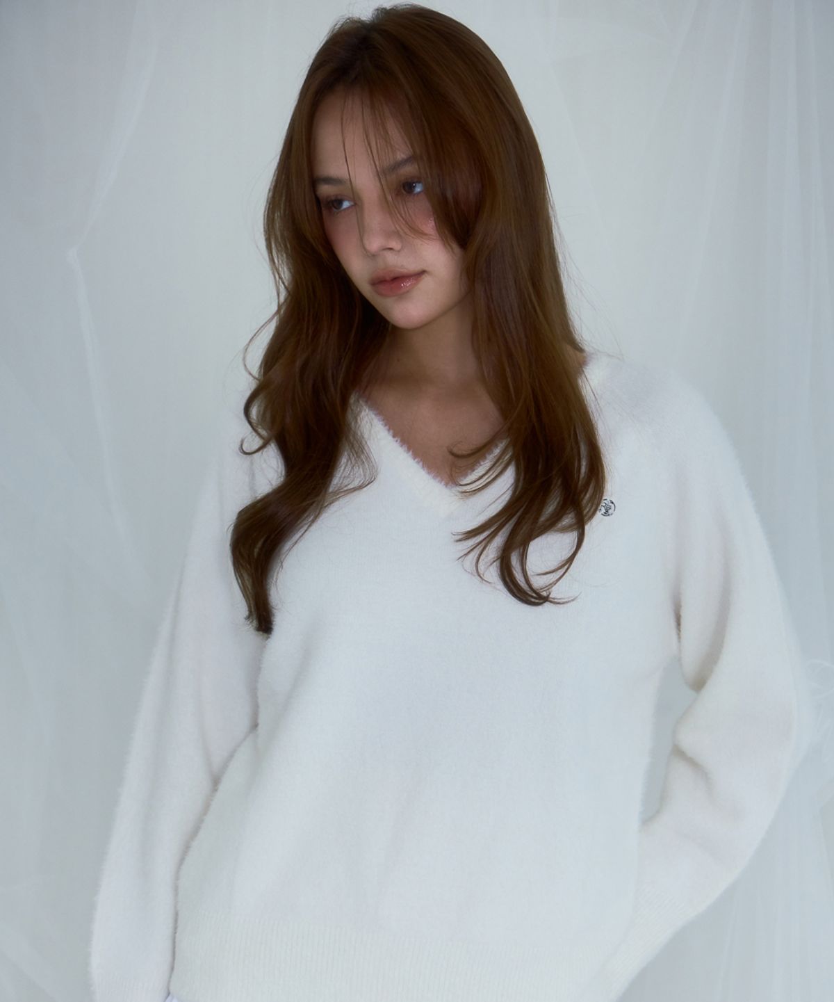 로제프란츠(ROSEFRANTZ) Fur V-neck Knit [Ivory]